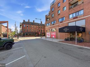 200 Lombard Street 806, Philadelphia PA 19147