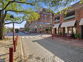 200 Lombard Street 806, Philadelphia PA 19147