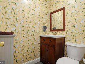273 Strafford Avenue, Wayne PA 19087