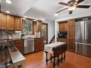 273 Strafford Avenue, Wayne PA 19087