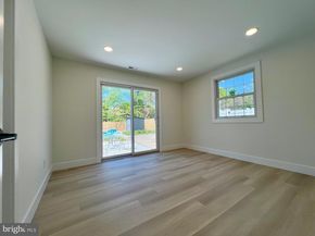 400 Deb Lane, Warminster PA 18974