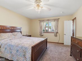 8876 Rising Sun Avenue, Philadelphia PA 19115