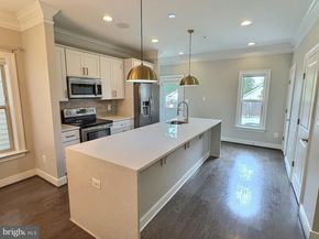 2179 Half Moon Place NE, Washington DC 20018