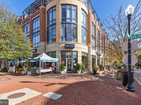 2820 Telek Place, Alexandria VA 22314