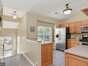 2799 Yarling Court 2799, Falls Church VA 22042