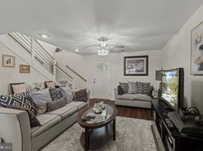 802 Rennard Lane, Morrisville PA 19067