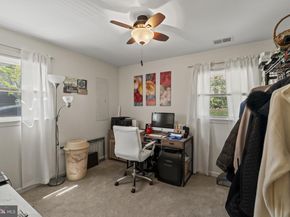 802 Rennard Lane, Morrisville PA 19067