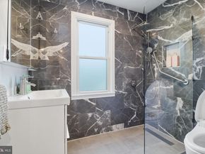 407 Autumn Olive Way, Sterling VA 20164