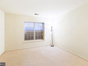 8856 Ashgrove House Lane 102, Vienna VA 22182