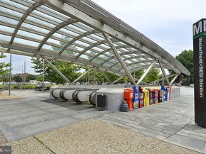 1245 4TH Street SW E602, Washington DC 20024