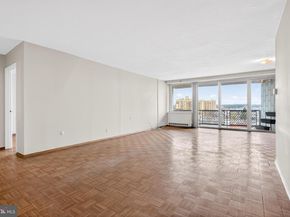 2401 Pennsylvania Avenue 10B22, Philadelphia PA 19130