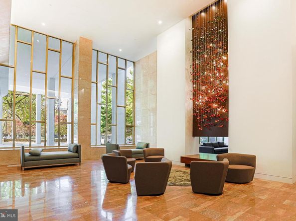2401 Pennsylvania Avenue 10B22, Philadelphia PA 19130