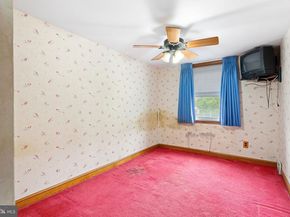 5226 Westbrook Drive, Clifton Heights PA 19018