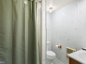 5226 Westbrook Drive, Clifton Heights PA 19018