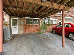 5226 Westbrook Drive, Clifton Heights PA 19018