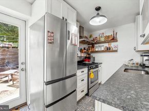 1443 E Oxford Street, Philadelphia PA 19125