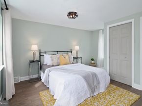 1443 E Oxford Street, Philadelphia PA 19125