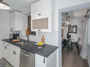 1443 E Oxford Street, Philadelphia PA 19125