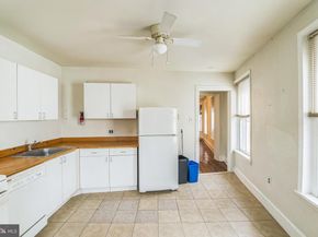 4417 Baker Street, Philadelphia PA 19127