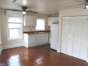 4417 Baker Street, Philadelphia PA 19127