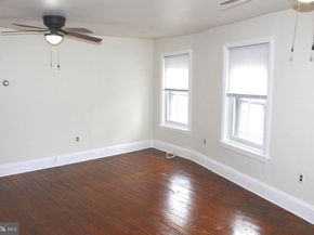 4417 Baker Street, Philadelphia PA 19127