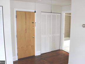4417 Baker Street, Philadelphia PA 19127