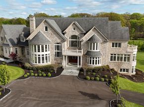 10 Stonebridge Crossing Road, Newtown PA 18940