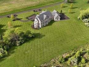 10 Stonebridge Crossing Road, Newtown PA 18940