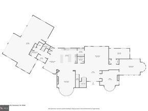 10 Stonebridge Crossing Road, Newtown PA 18940