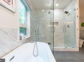 239 Lyceum Avenue, Philadelphia PA 19128
