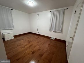 2413 Vista Street, Philadelphia PA 19152