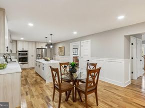 923 Hunt Drive, Yardley PA 19067