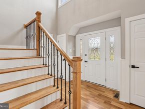 923 Hunt Drive, Yardley PA 19067