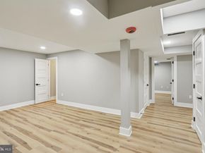 923 Hunt Drive, Yardley PA 19067