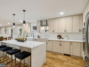 923 Hunt Drive, Yardley PA 19067