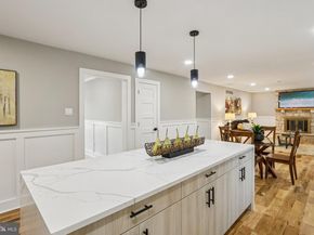 923 Hunt Drive, Yardley PA 19067