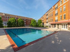 500 Admirals Way 214, Philadelphia PA 19146