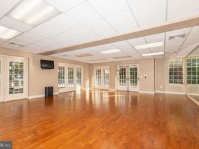 500 Admirals Way 214, Philadelphia PA 19146