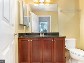 500 Admirals Way 214, Philadelphia PA 19146