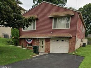 321 Rockledge Avenue, Huntingdon Valley PA 19006