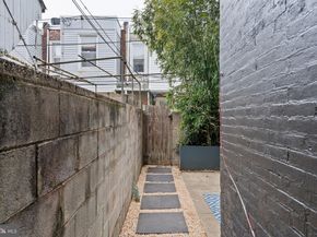 834 N 28TH Street, Philadelphia PA 19130