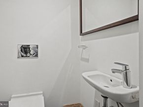 834 N 28TH Street, Philadelphia PA 19130