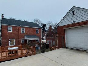 2021 32nd Place SE, Washington DC 20020