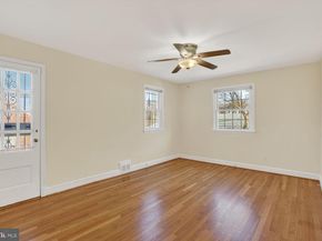 2021 32nd Place SE, Washington DC 20020