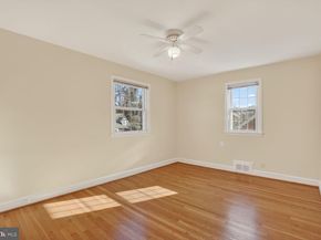 2021 32nd Place SE, Washington DC 20020