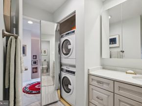 130 Spruce Street 15B, Philadelphia PA 19106