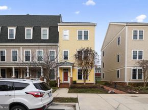 716 Diamond Avenue, Alexandria VA 22301