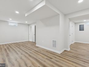 12920 New Parkland Drive, Herndon VA 20171