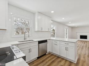 12920 New Parkland Drive, Herndon VA 20171