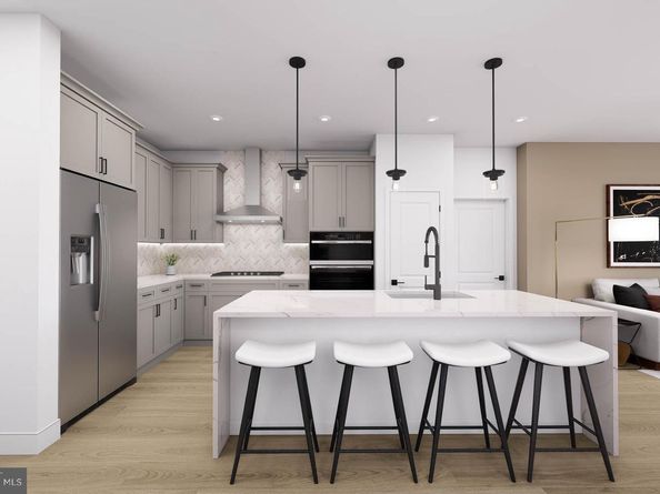 1961 Illumination Drive 4, Vienna VA 22182